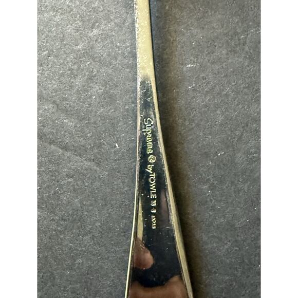 Supreme By Towle Flatware Stainless Steel Gold Accent Tableware Serving Set (22) - Picture 7 of 7